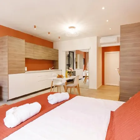 Orange, Hypercentre A 2minutes Du Palais Des Congres Cannes