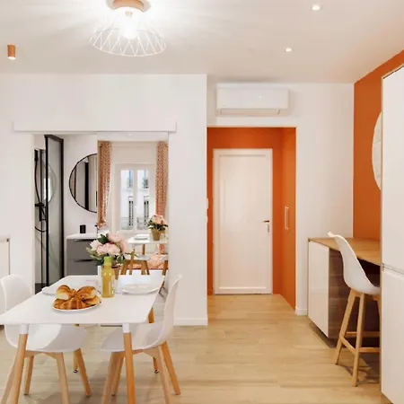 Apartment Orange, Hypercentre A 2minutes Du Palais Des Congres